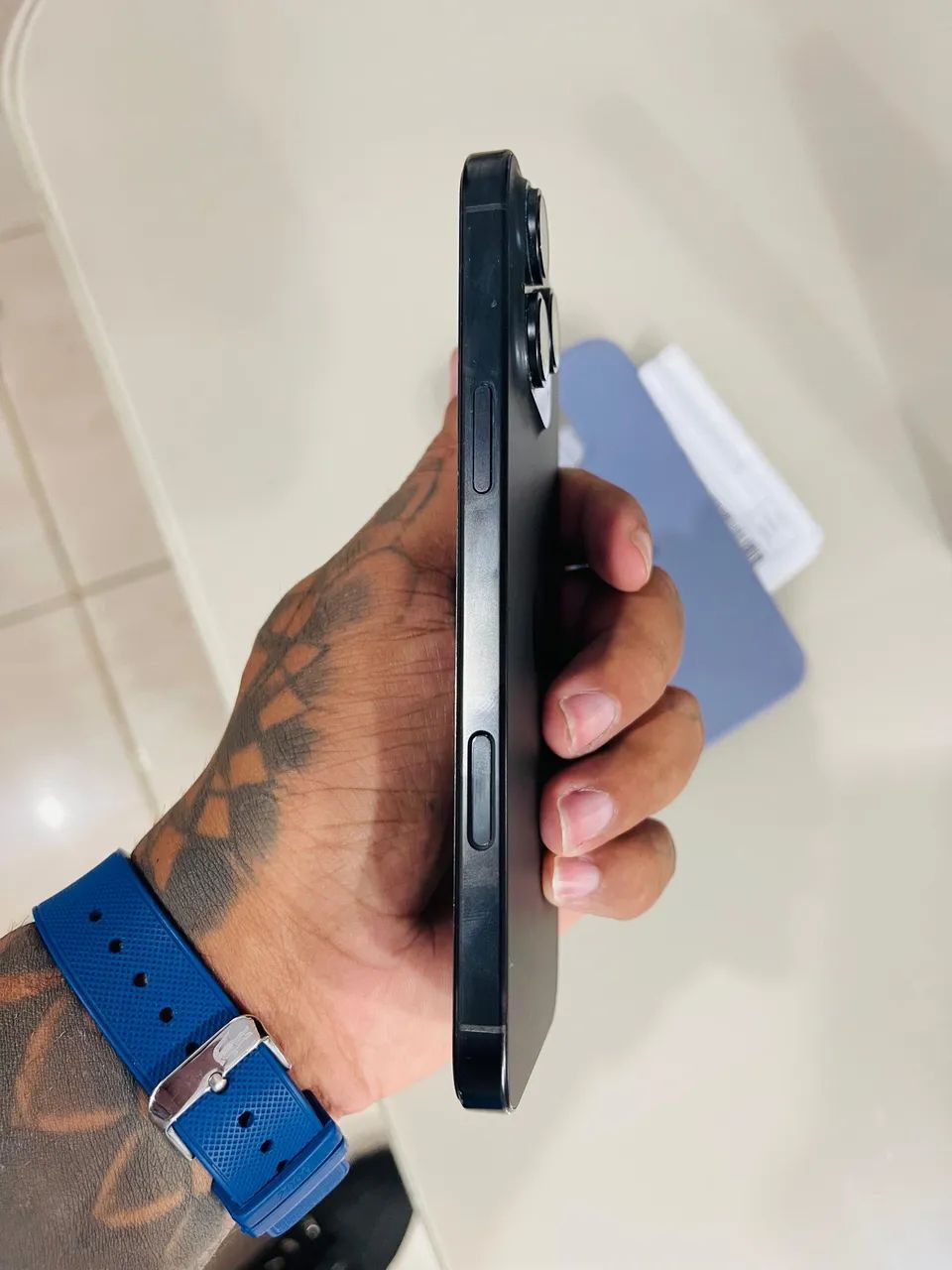 iPhone 16 Pro Max  - Foto 2