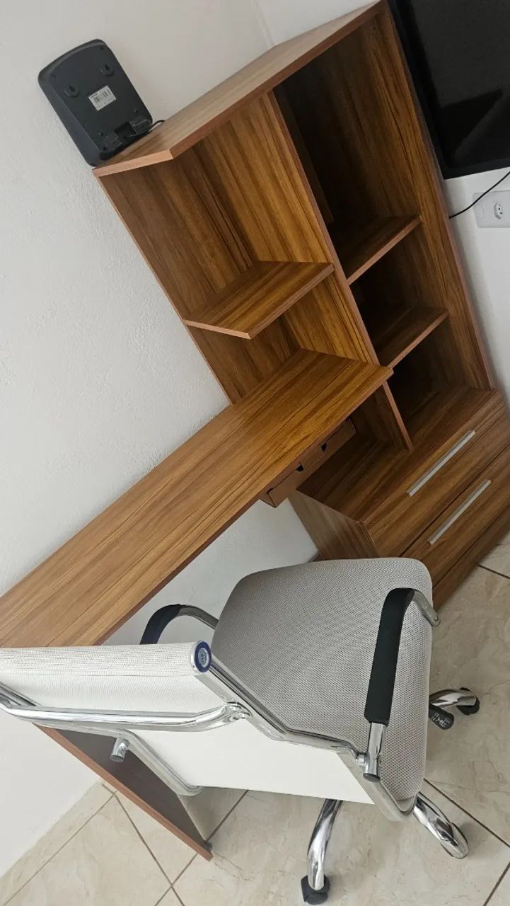 Mesa e cadeira  - Foto 2