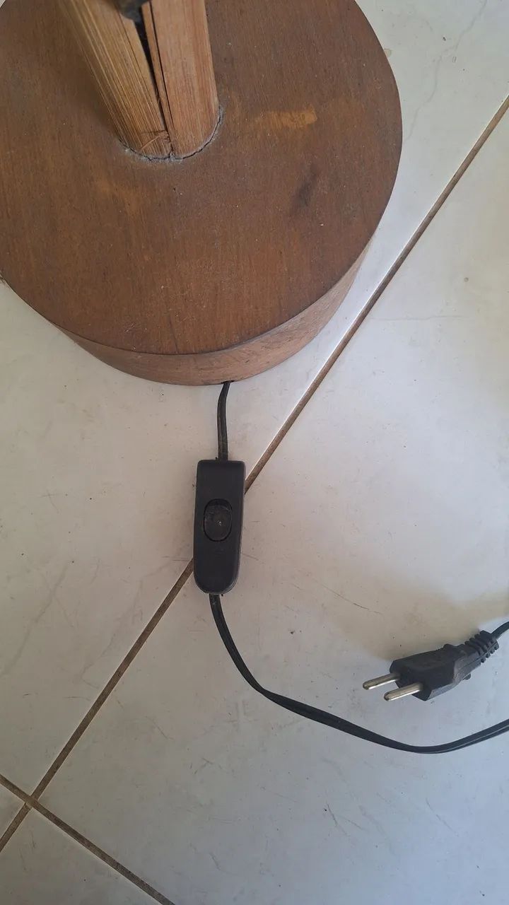 Luminária de chão  - Foto 2
