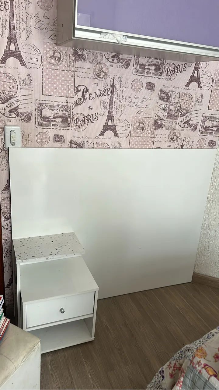 cabeceira de cama solteiro madeira com criado mudo - Foto 2