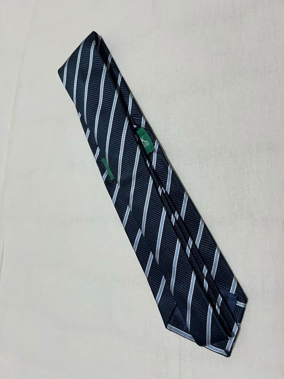Gravata Sérgio K Azul Escuro Listrada Ótimo Estado - Foto 2