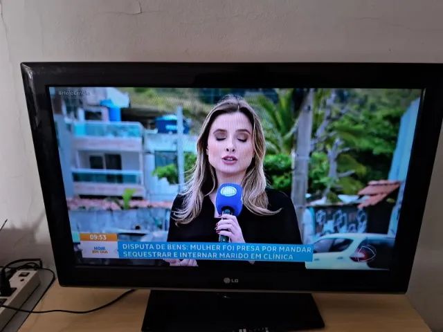 negociave tv lg 32 polegadas controle duas entradas hdmi uma usb mais video componente - Foto 2