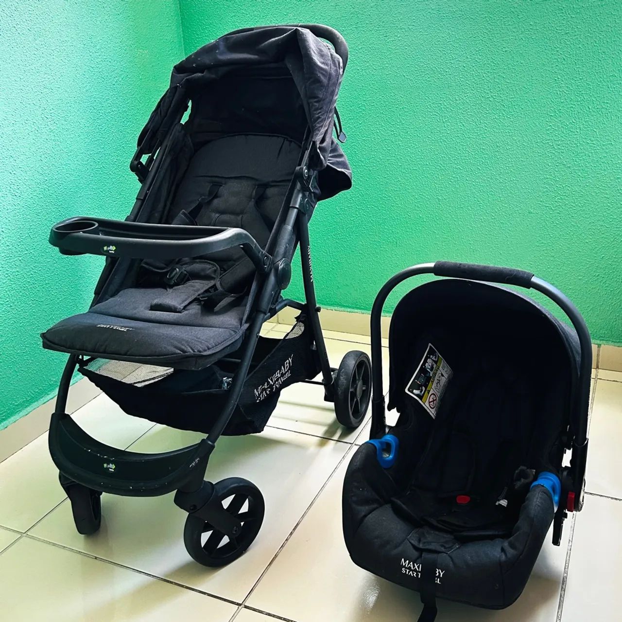 Carrinho + Bebê Conforto 