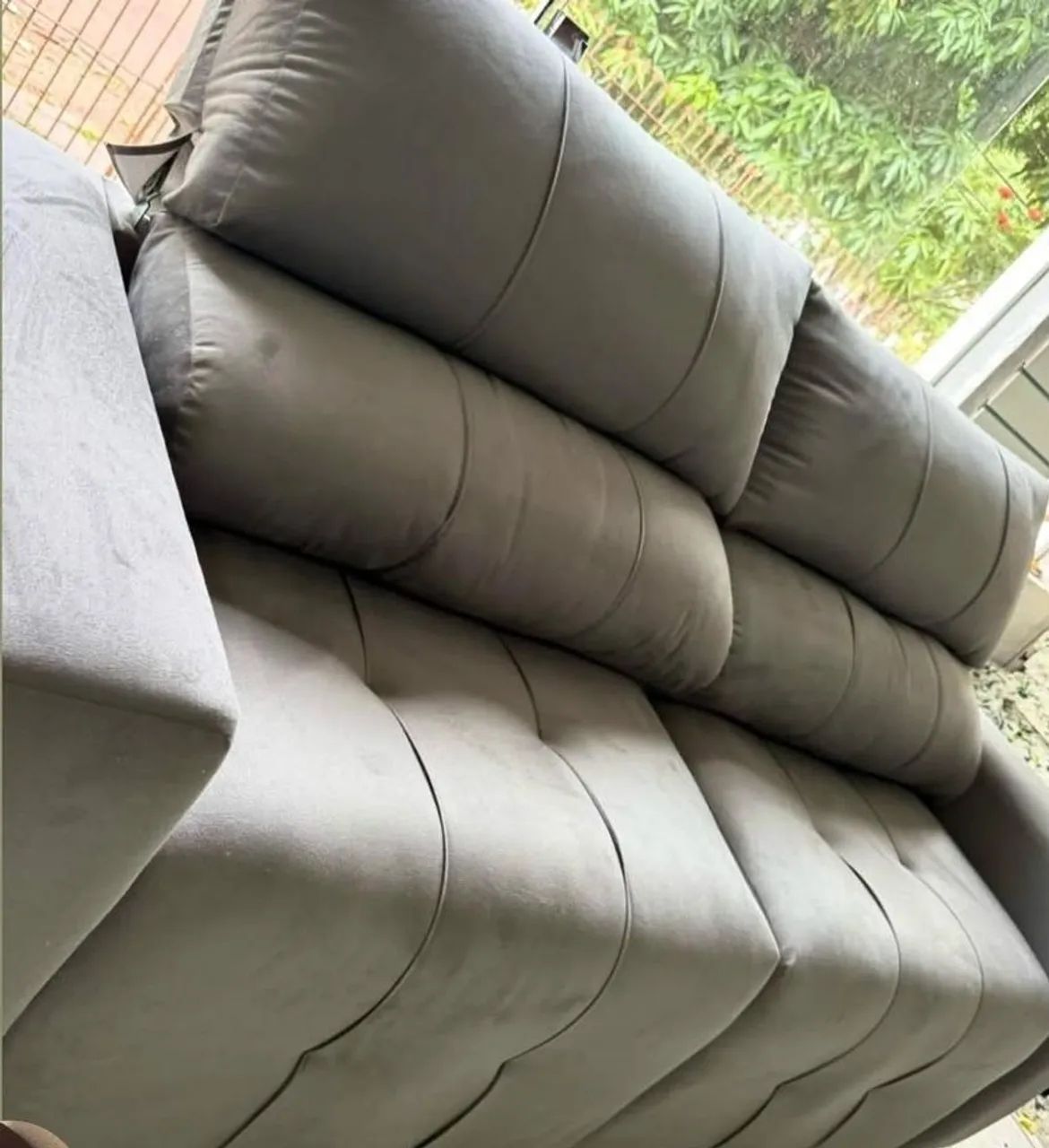 New Retractable and Reclining Sofa423932489661818880
