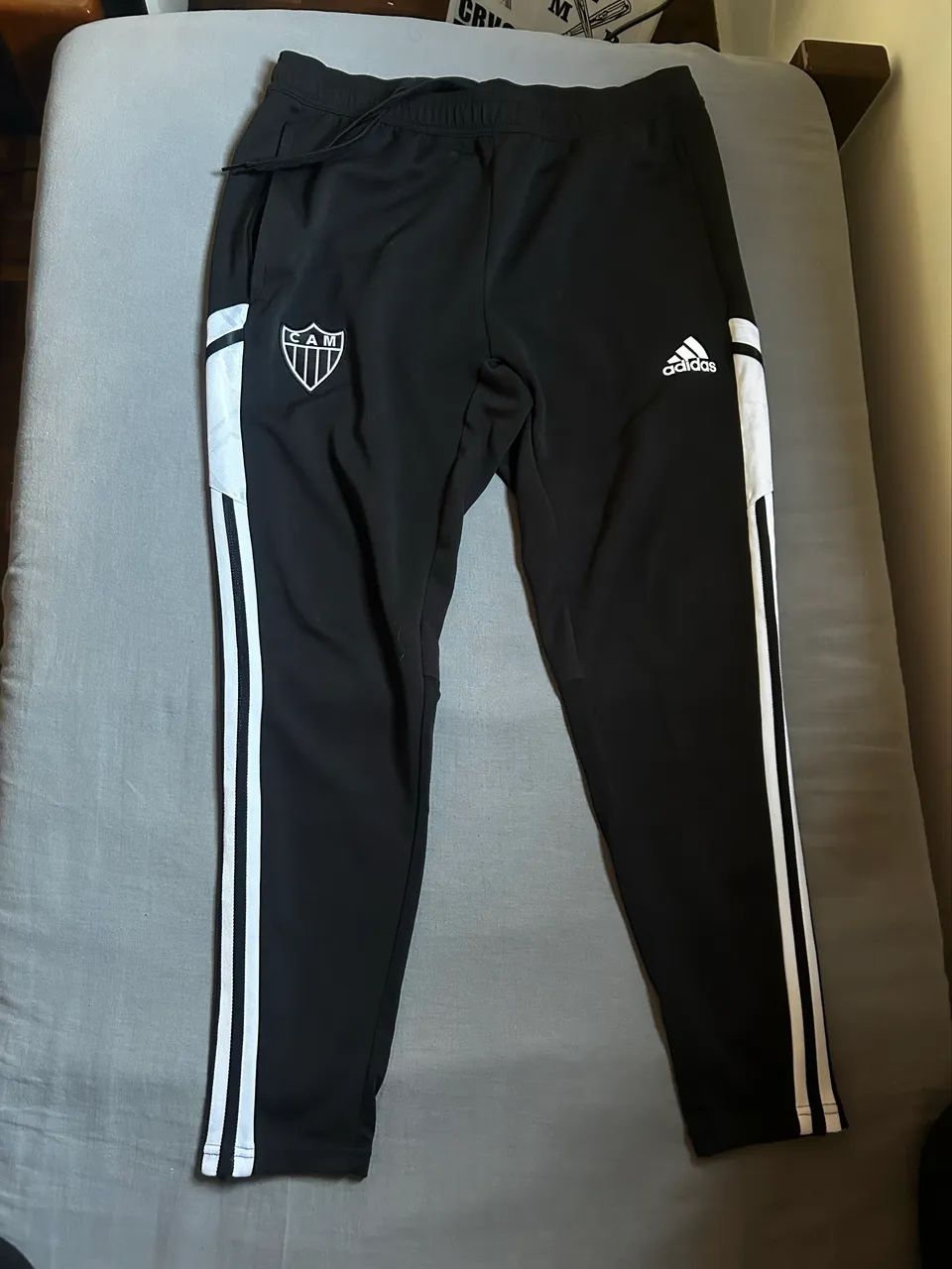 Calça Atlético-MG Adidas (G)