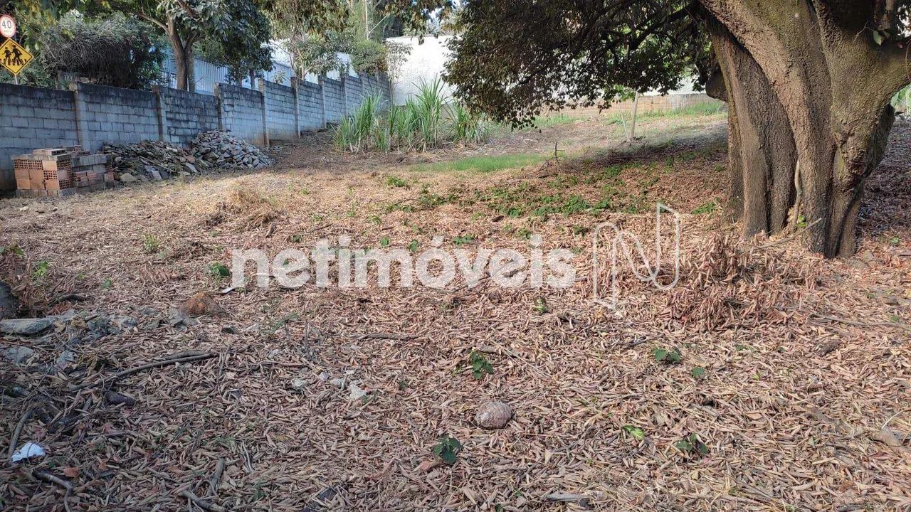 Lote à venda no Bandeirantes