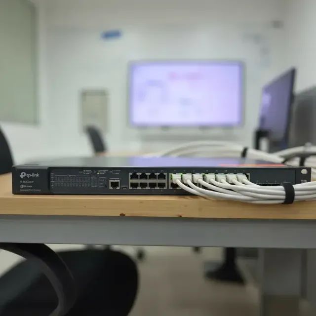 Switch Tp-link Tl-sg3424 Série 3428-Usado - Foto 3