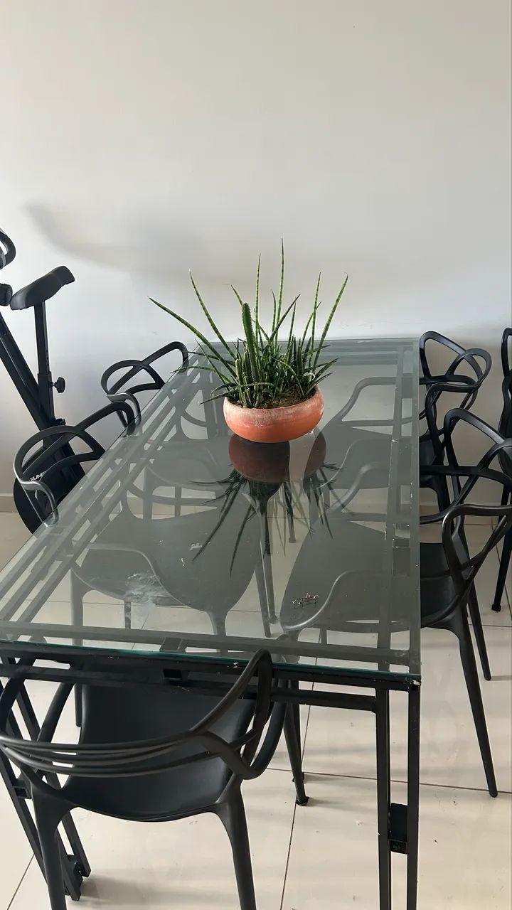 Mesa de ferro com tampo de vidro - Foto 2