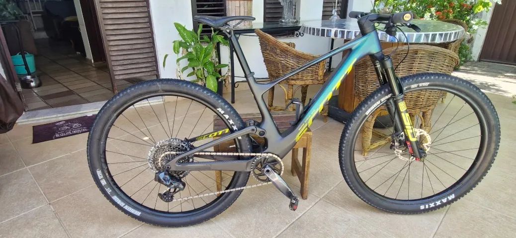 MTB Scott Spark Team Issue AXS 