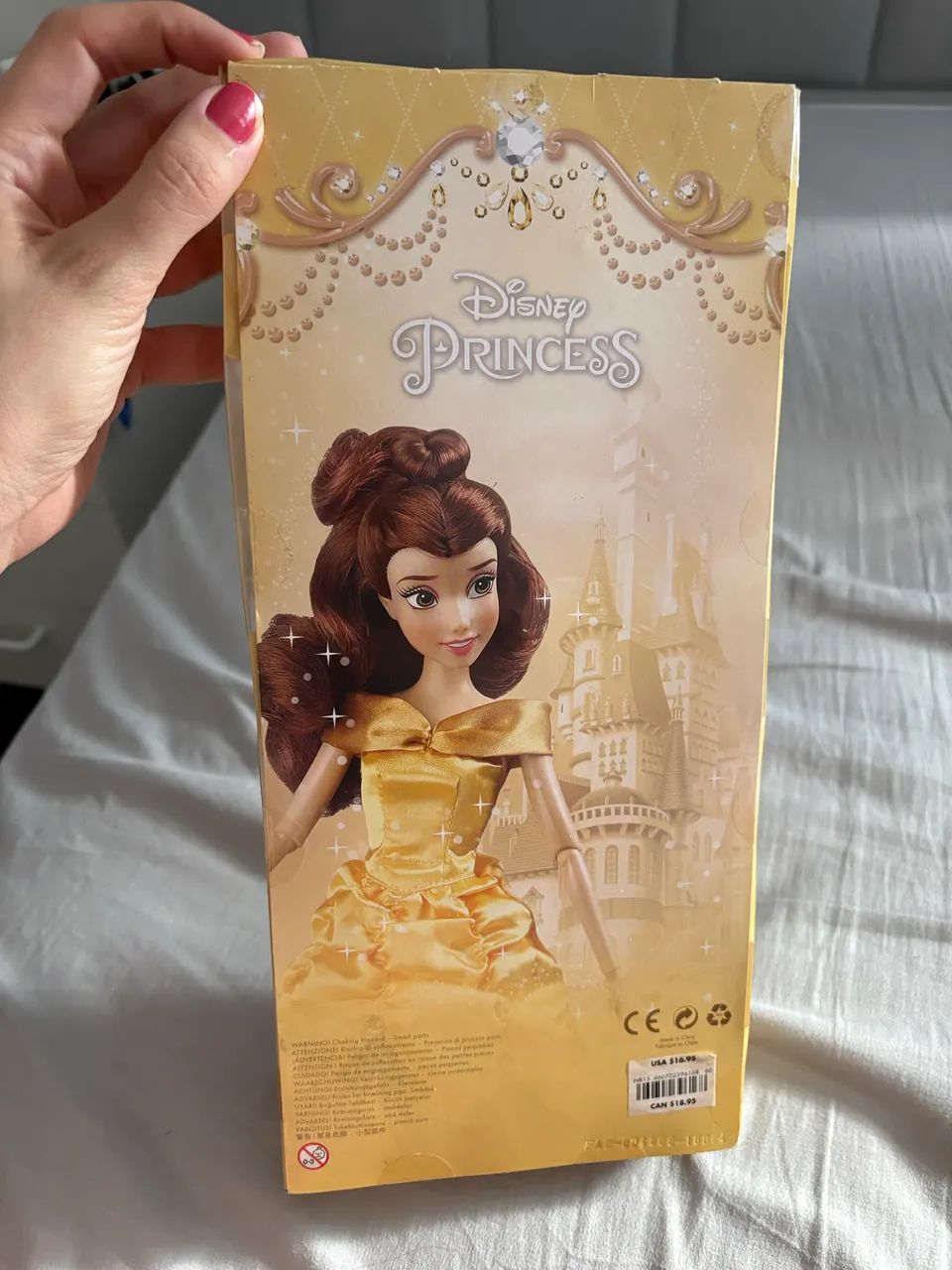Boneca Bela - A Bela e a Fera - Original Disney (Item de coleção) - Foto 4
