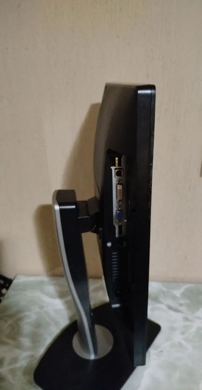 Monitor Dell modelo P1913t - Foto 3