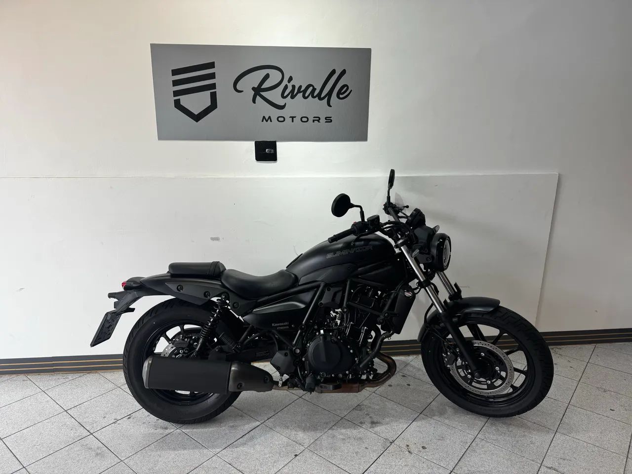KAWASAKI ELIMINATOR 