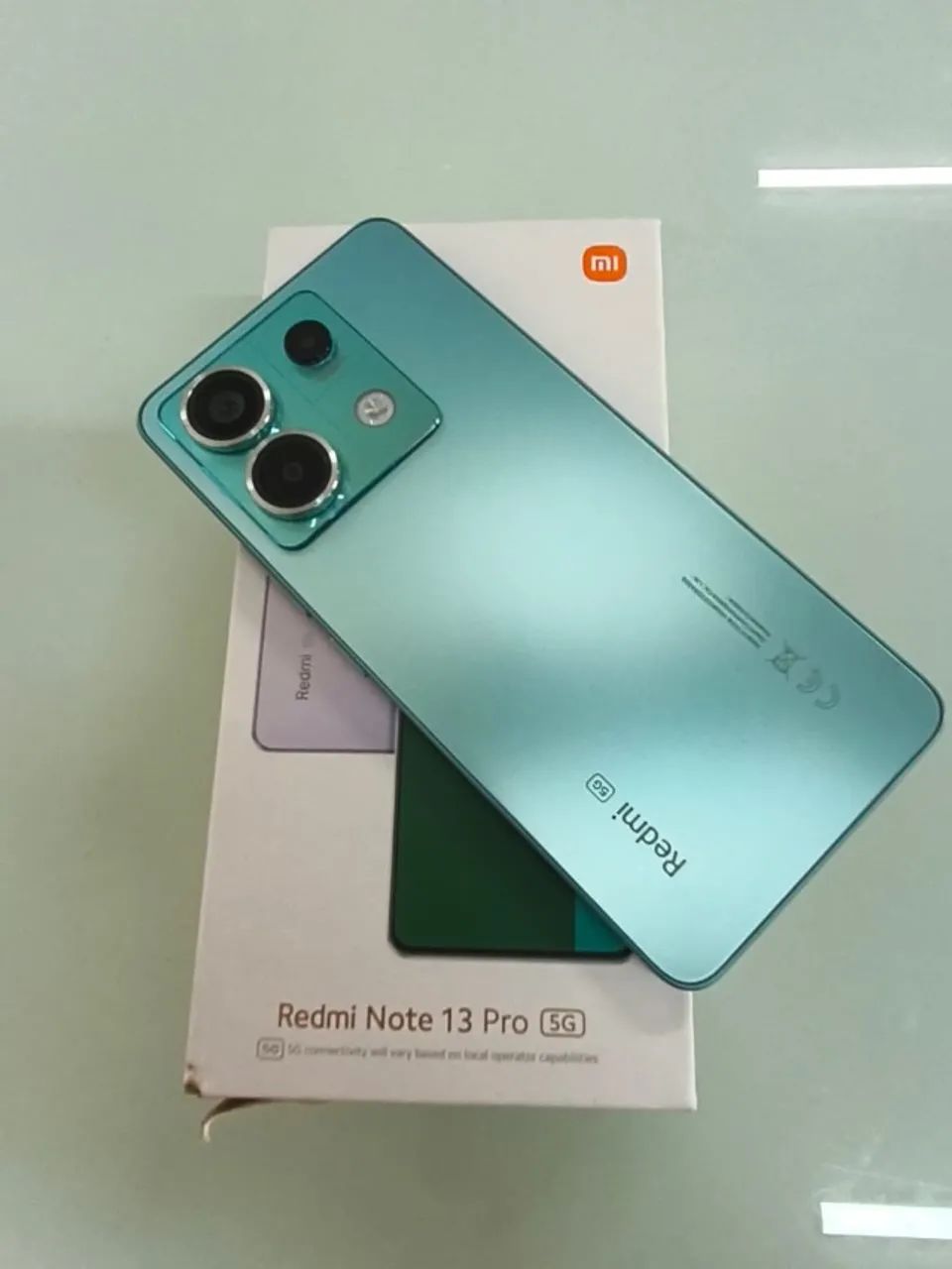 Redmi Note 13 Pro 5g - *gb RAM - 256 GB