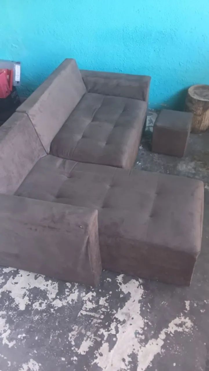 Sofá duplo novo com puf