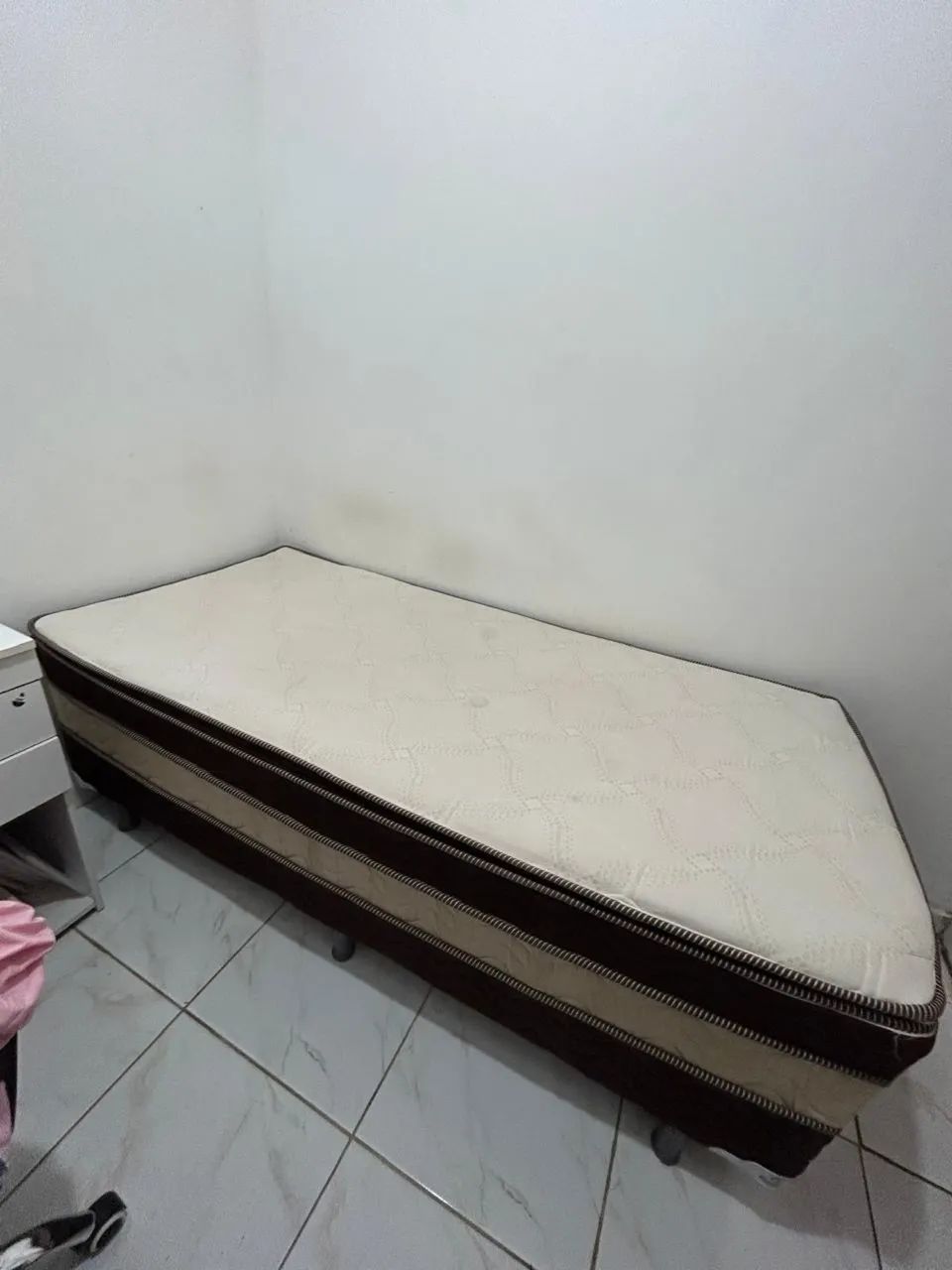 CAMA BOX DE SOLTEIRO - Foto 2