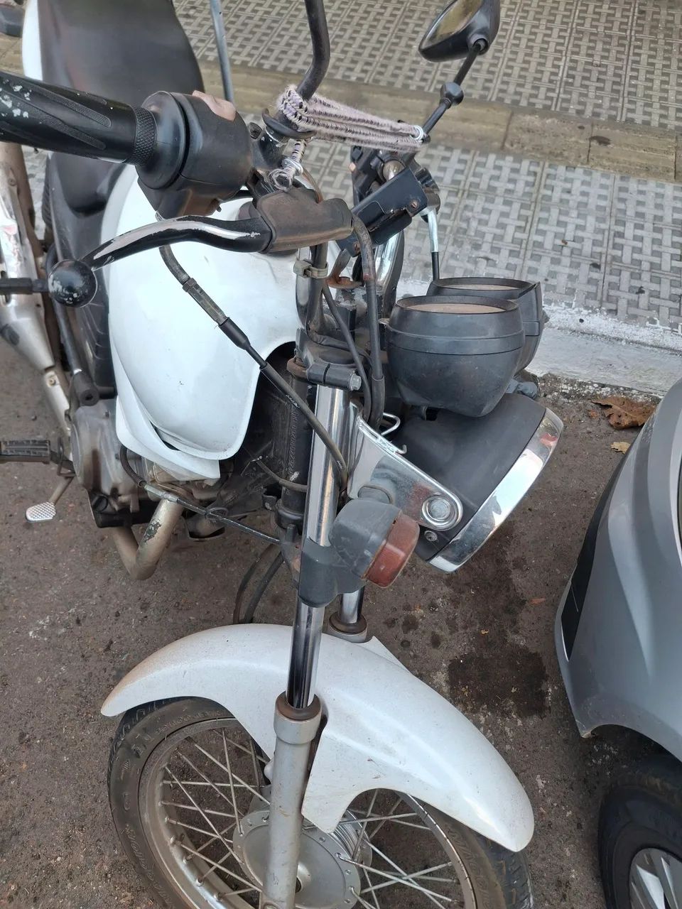 YBR 2008 