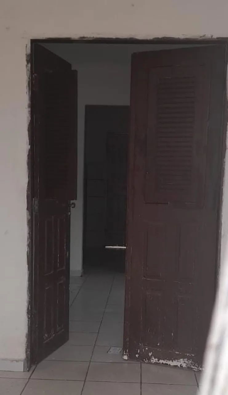 Double wooden door64962664550914120