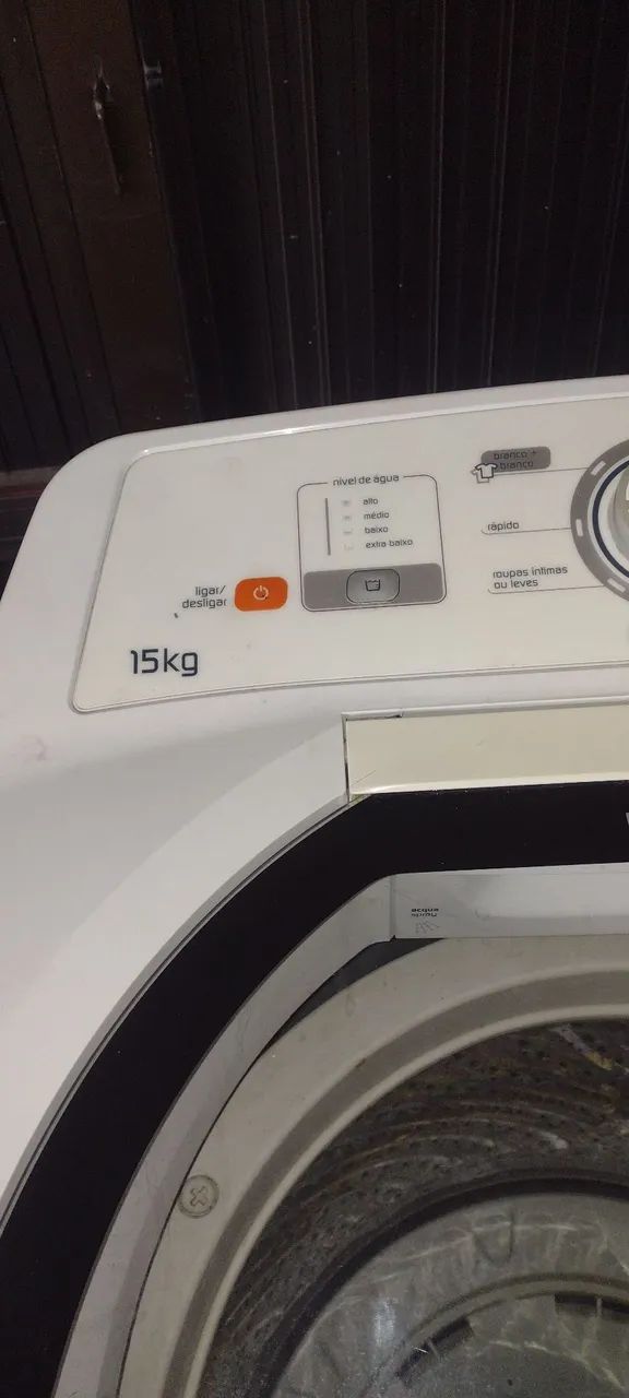 Máquina de lavar roupa 