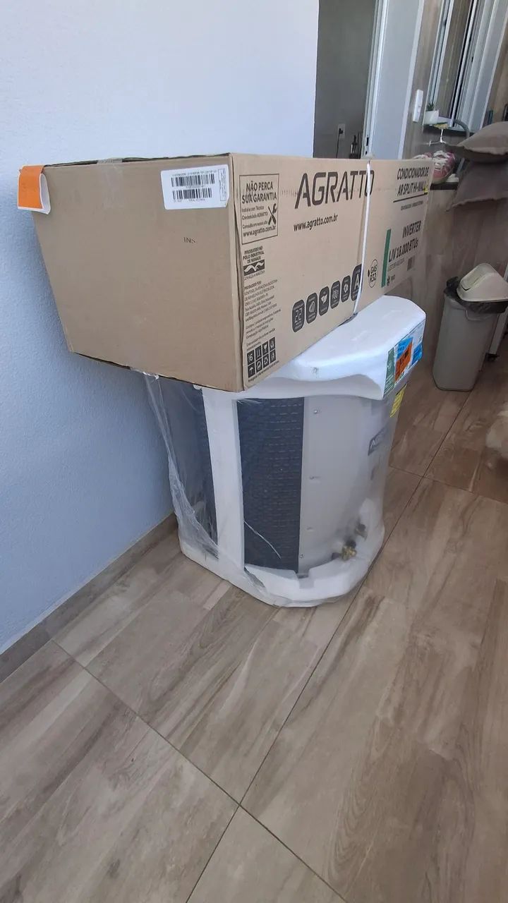 Arcondicionado agratto 18 000 btu novo