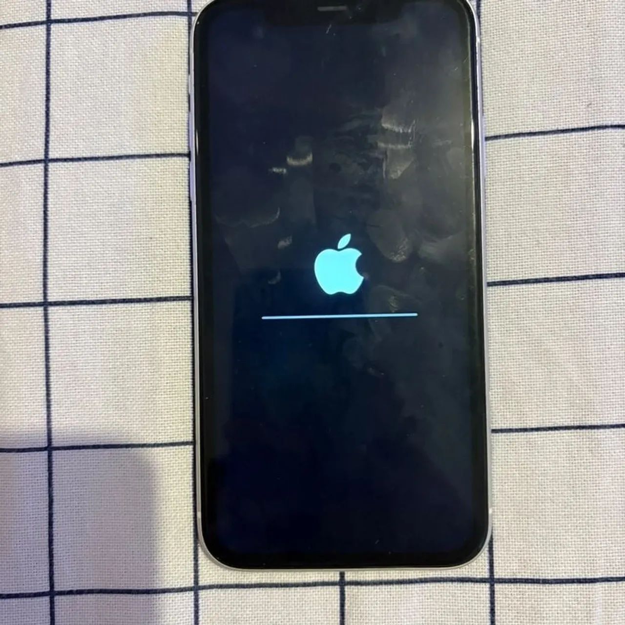 iPhone 11 64gb 70% bateria - Foto 2