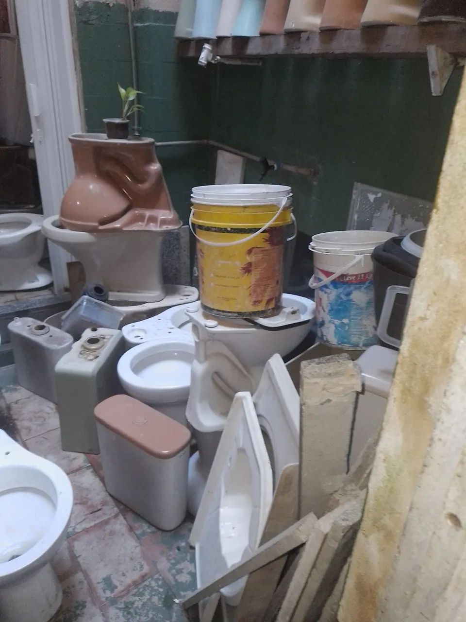 Vaso comum  40$ vaso acoplado  50$ SEM A CAIXA - Foto 2