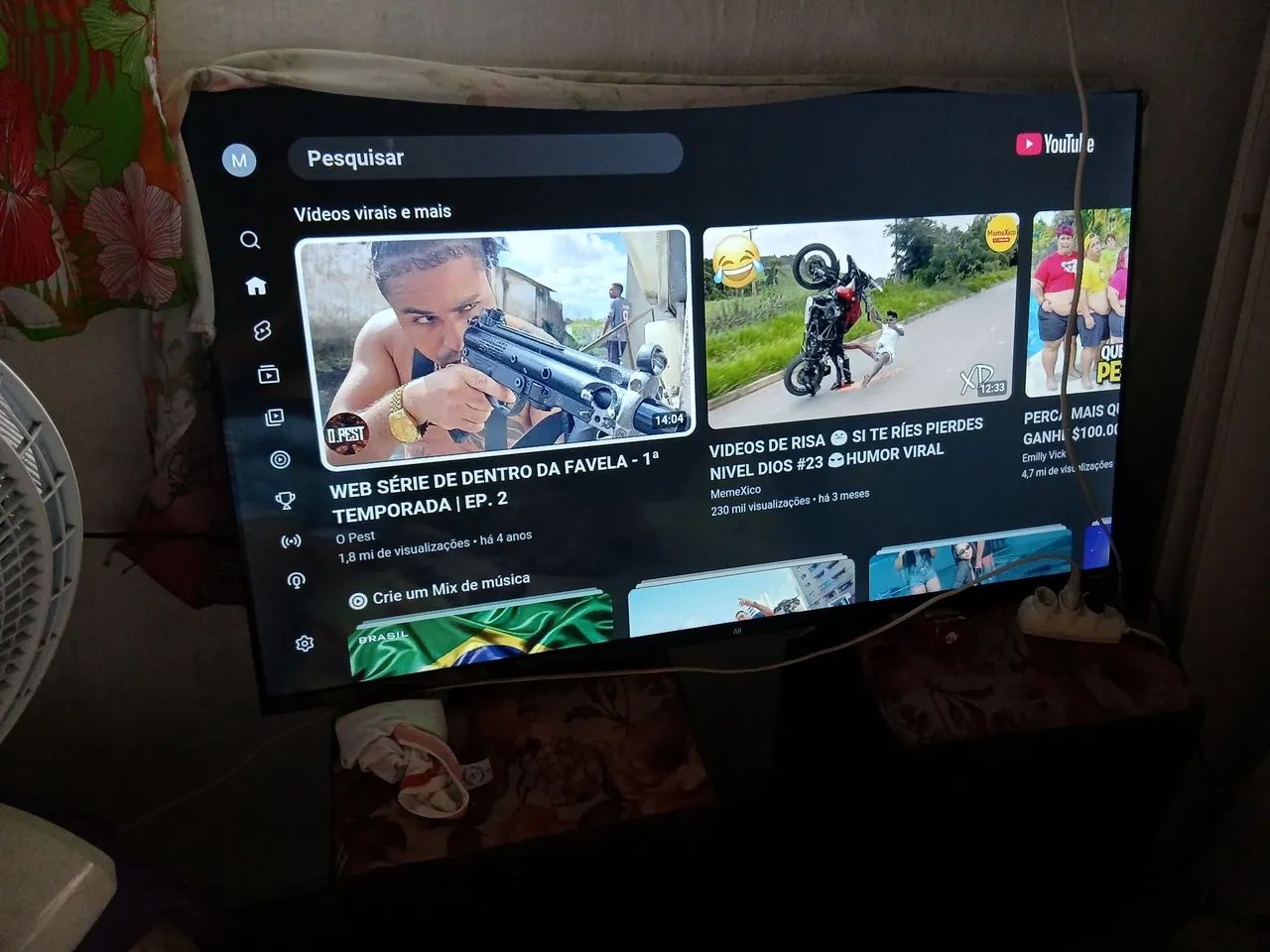 TV esmart 43 polegadas vendo  - Foto 3