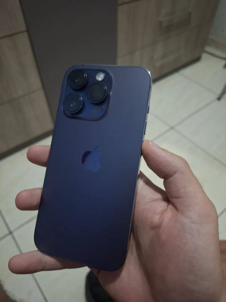 iPhone 14 Pro impecável 