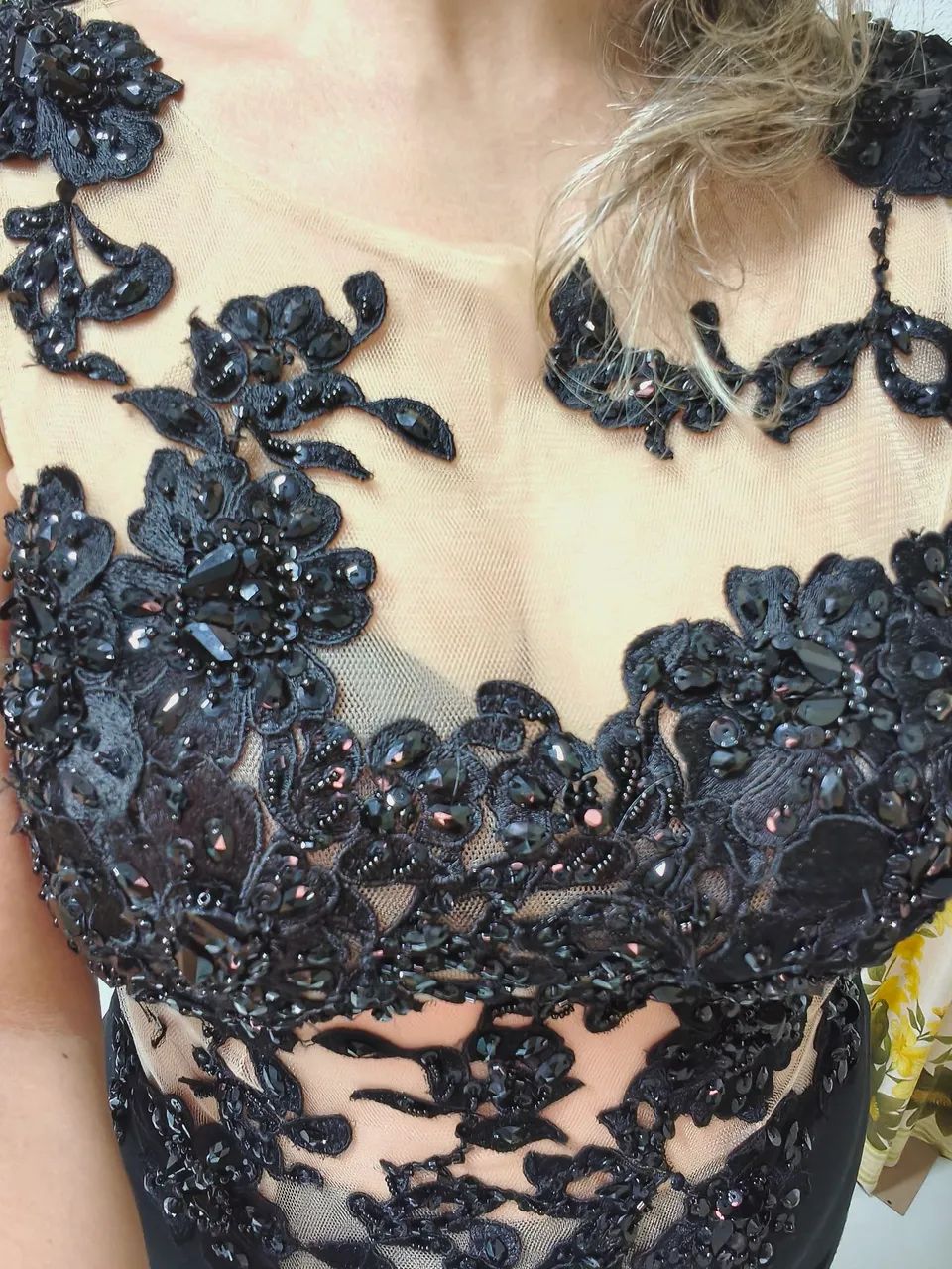 Vestido de Festa Longo Preto com Renda Bordada - Foto 5