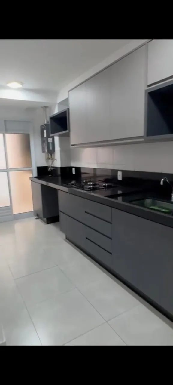 OPORTUNIDADE Apartamento 3 dormitorios, 1 Suite, varanda gourmet, 2 vagas cobertas, 80 mt