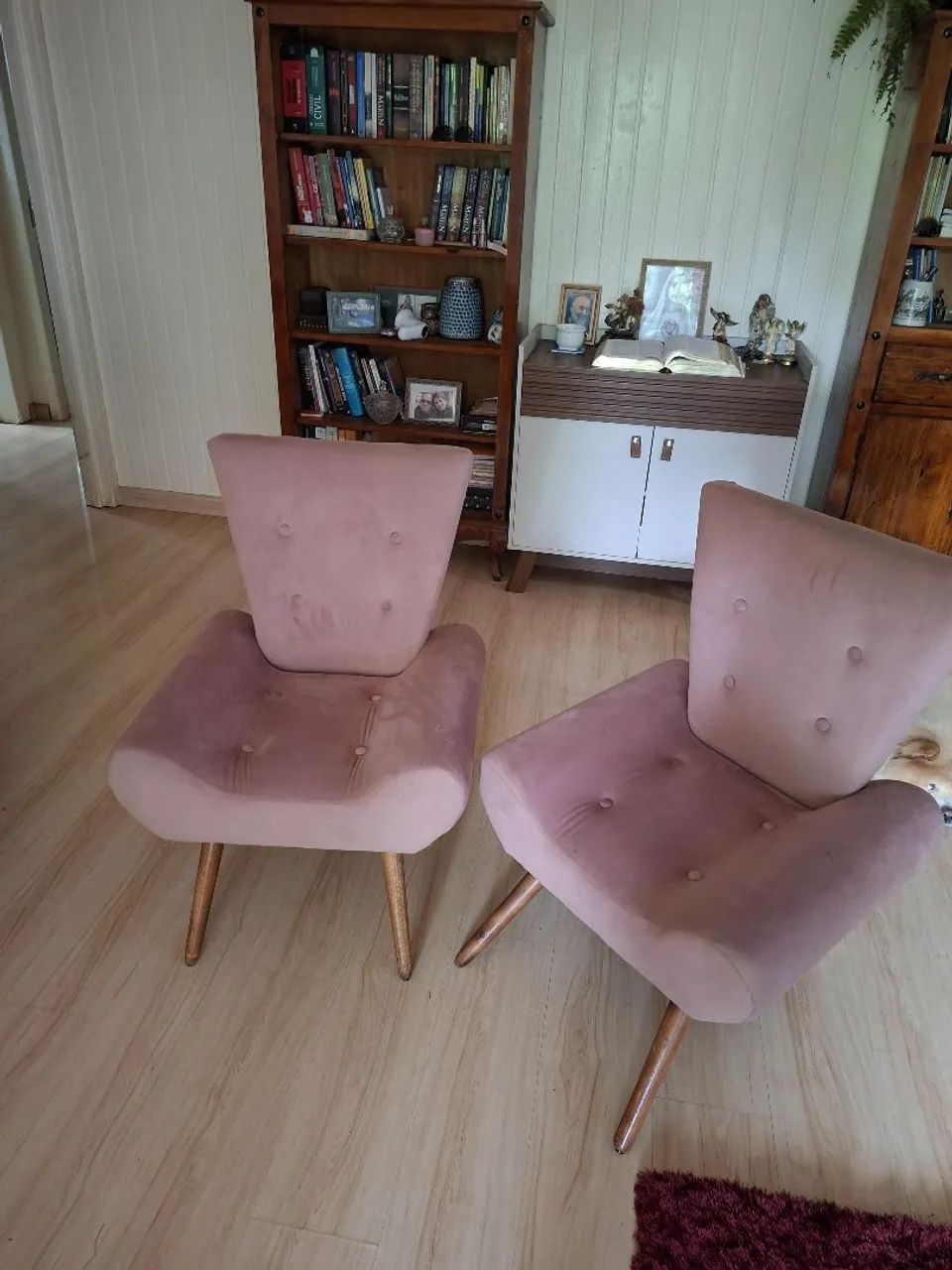 Conjunto de sofá com cadeira rosa chá vintage  - Foto 3