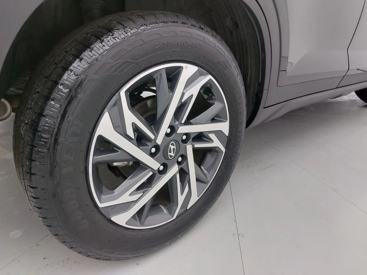 Hyundai Creta Limited 1.0 TB 12V Flex Aut., foto 14 de 18