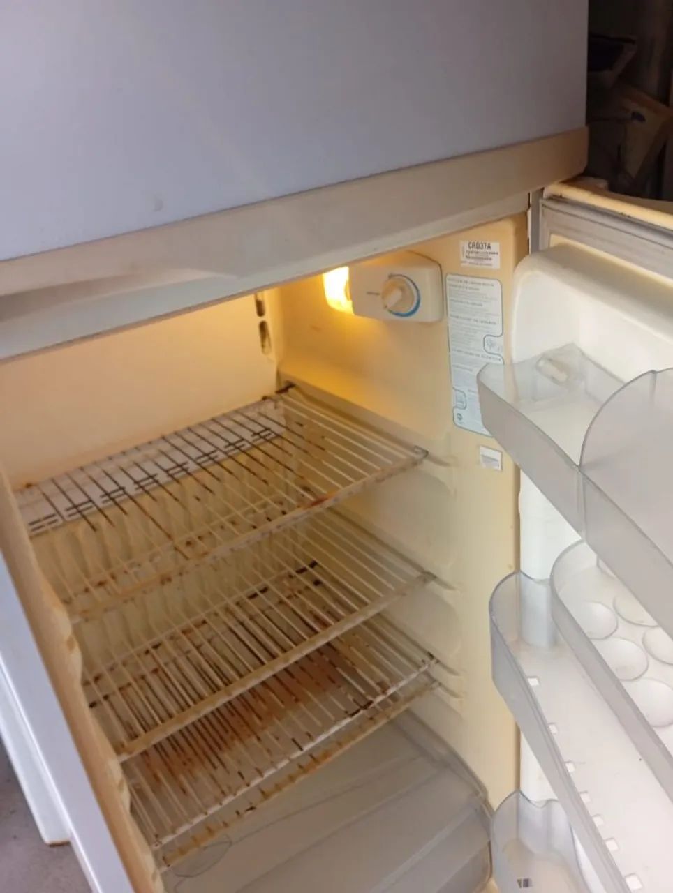 Vende se geladeira  - Foto 2