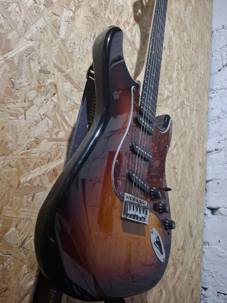 Guitarra Gianini standart series - Foto 2