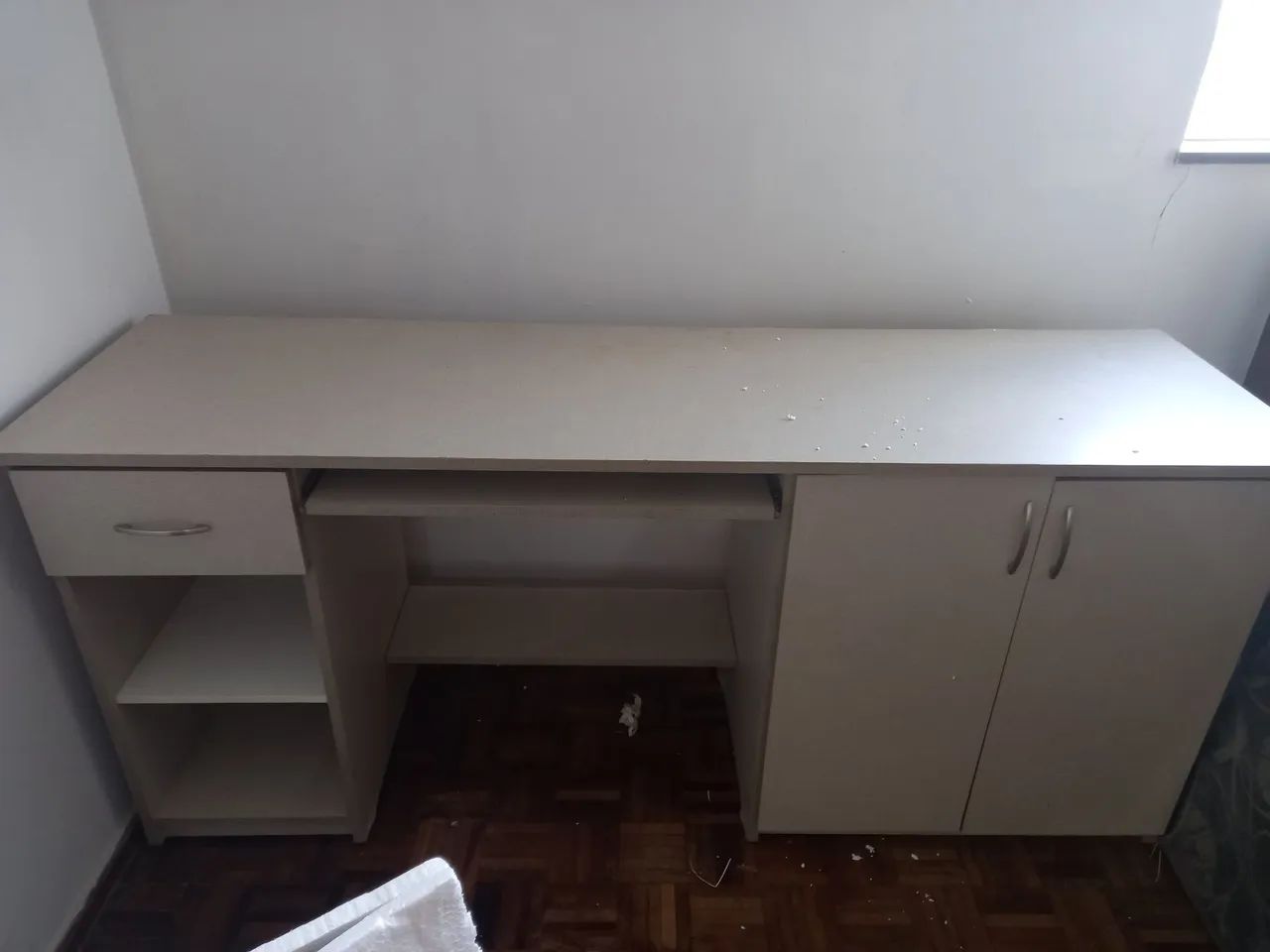 Bancada de Estudo com cadeira