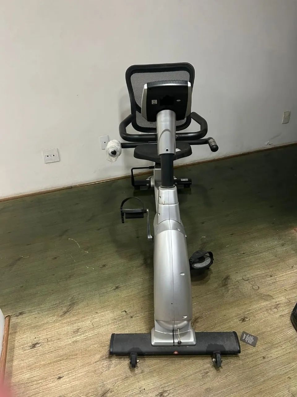 Bicicleta Ergométrica horizontal Kikos