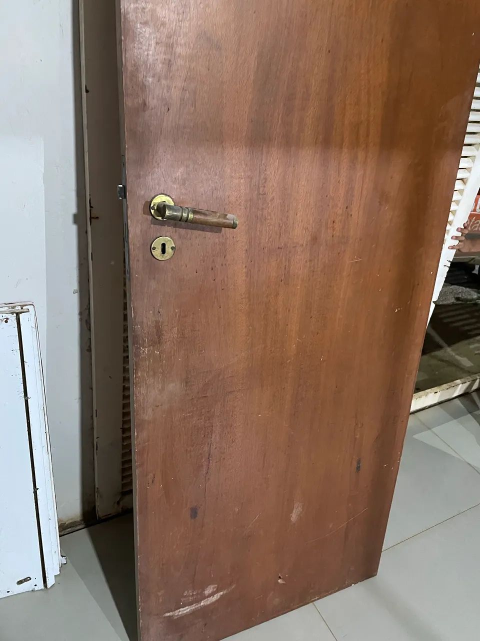 Porta de madeira65060260758018122