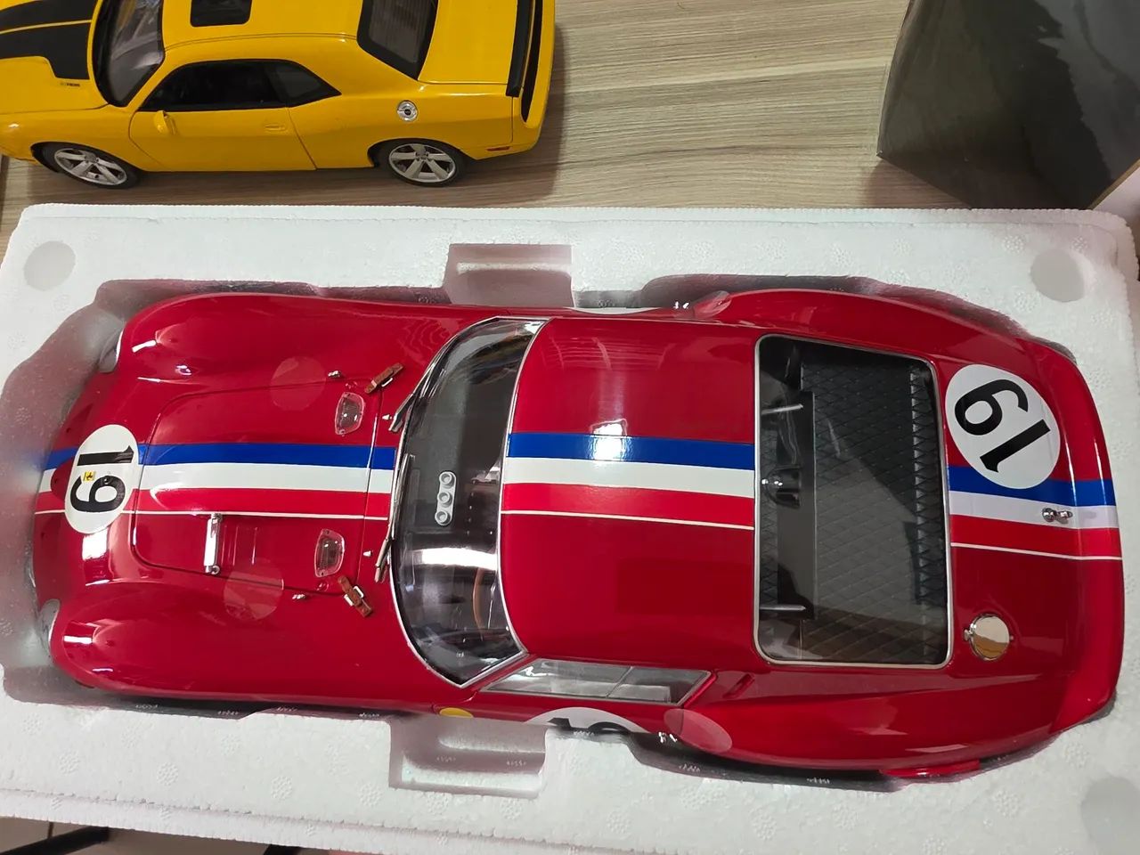 Miniatura 1.12 Ferrari 250 GTO 3.0 V12 24h Le Mans novo com