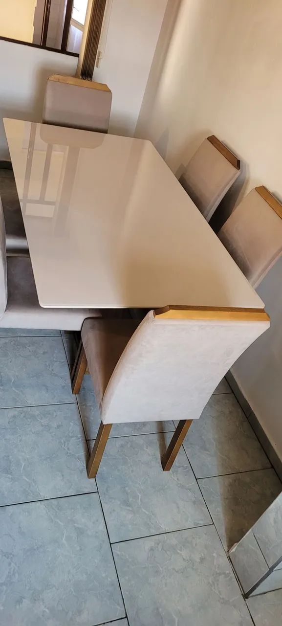 mesa 6 lugares em excelente estado  - Foto 2