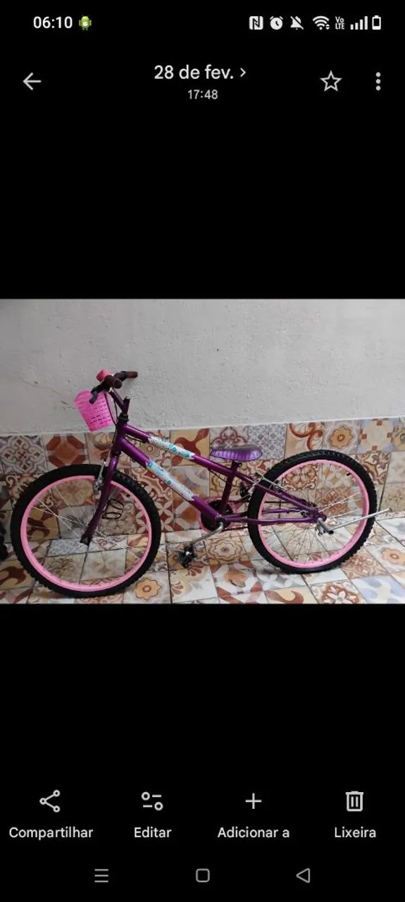 Bicicleta pouco usada 