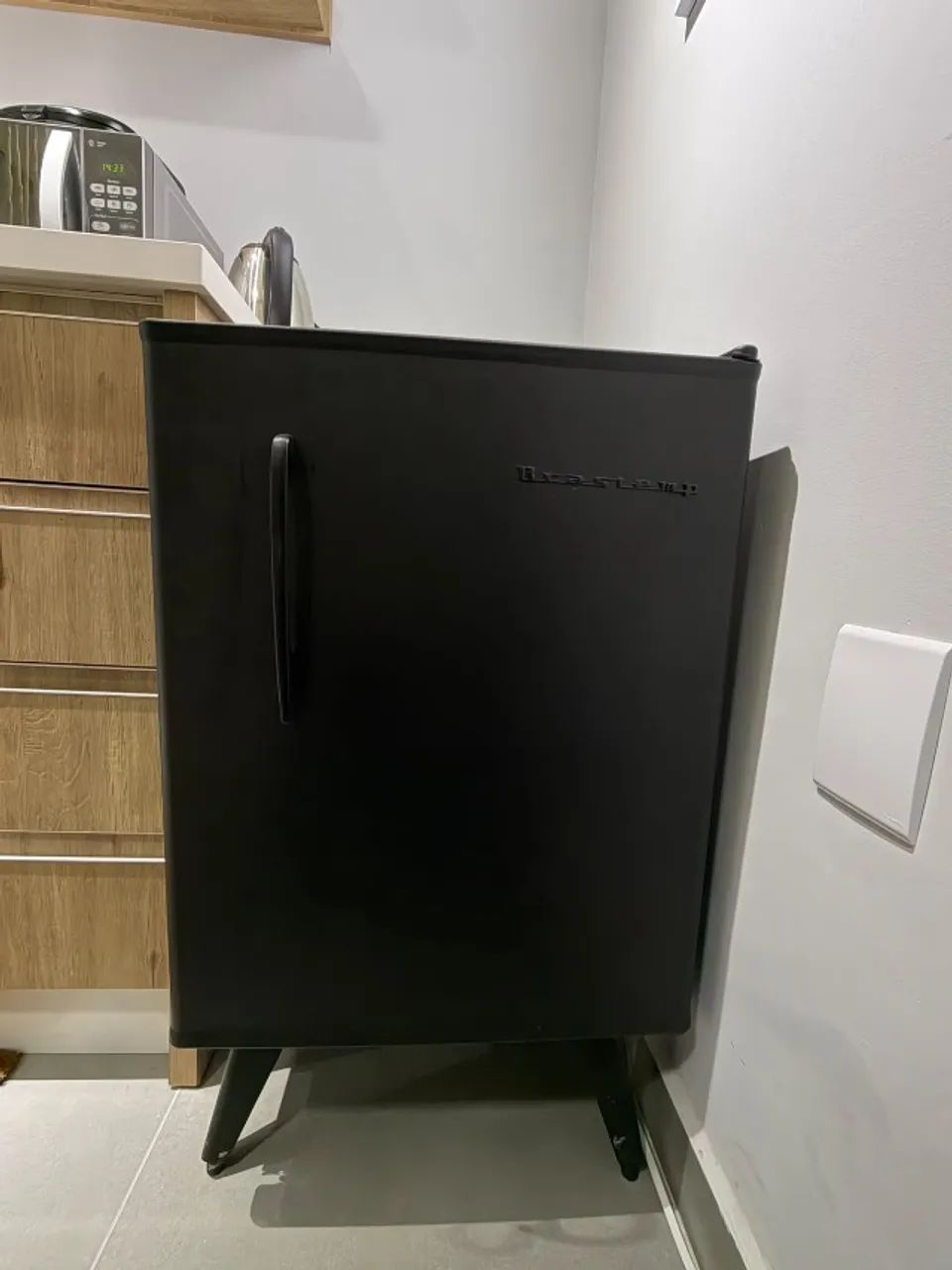 Frigobar Brastemp Retrô 76 Litros