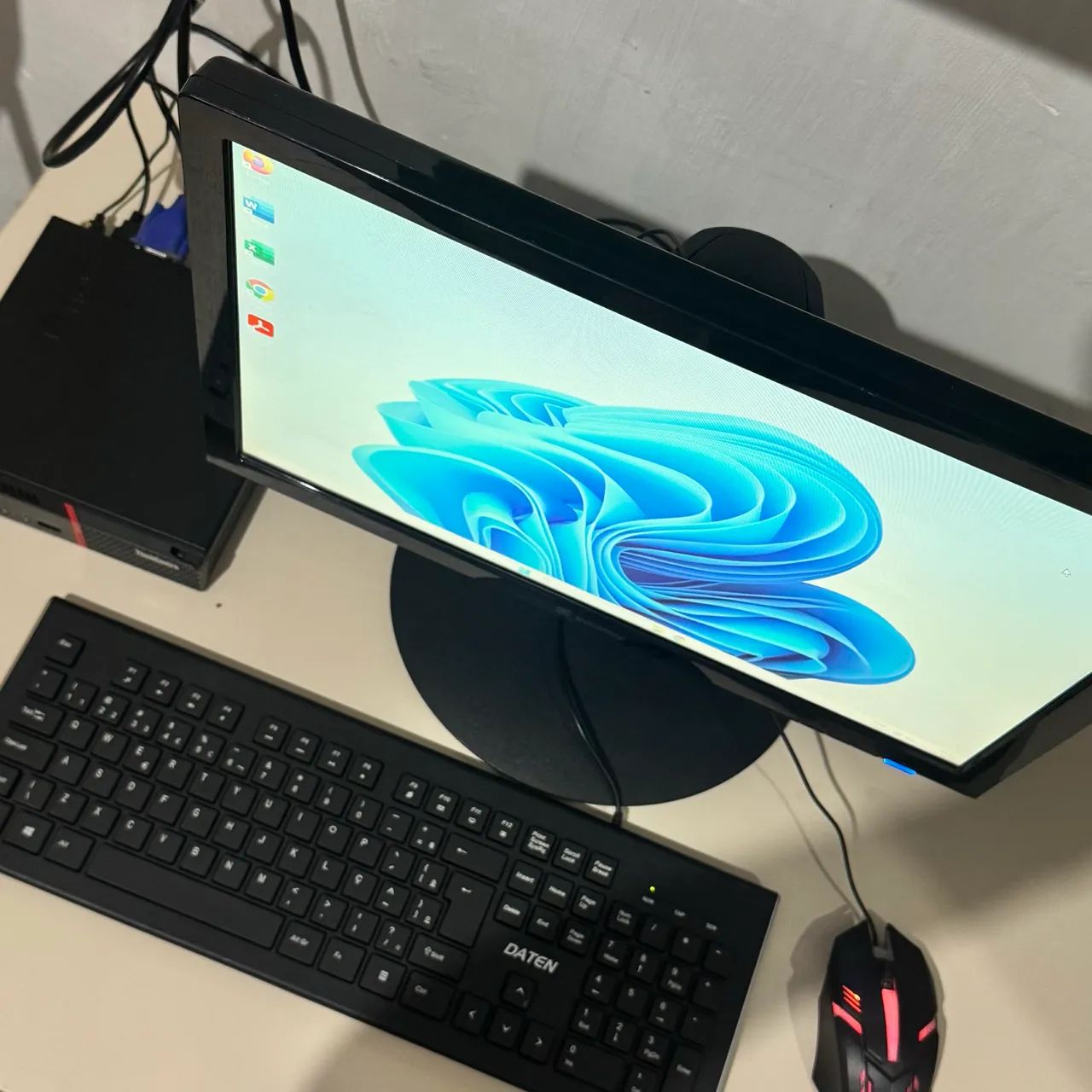 Pc Lenovo ThinkCentre Core i5/8GB RAM - Foto 3