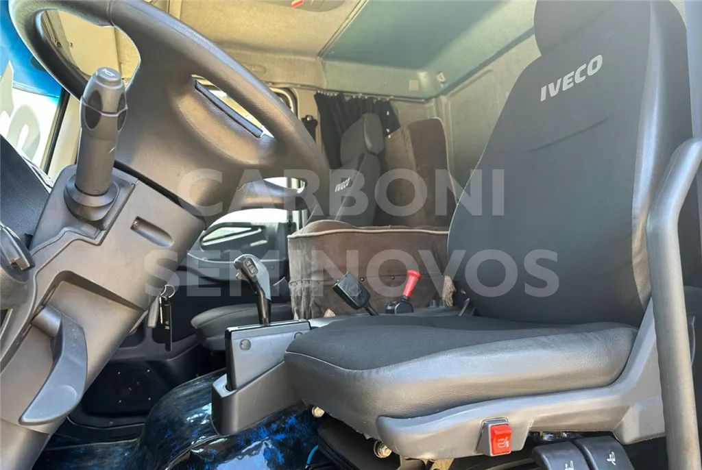 IVECO TECTOR 310E30CE 8X2 2020/2021 - Foto 7