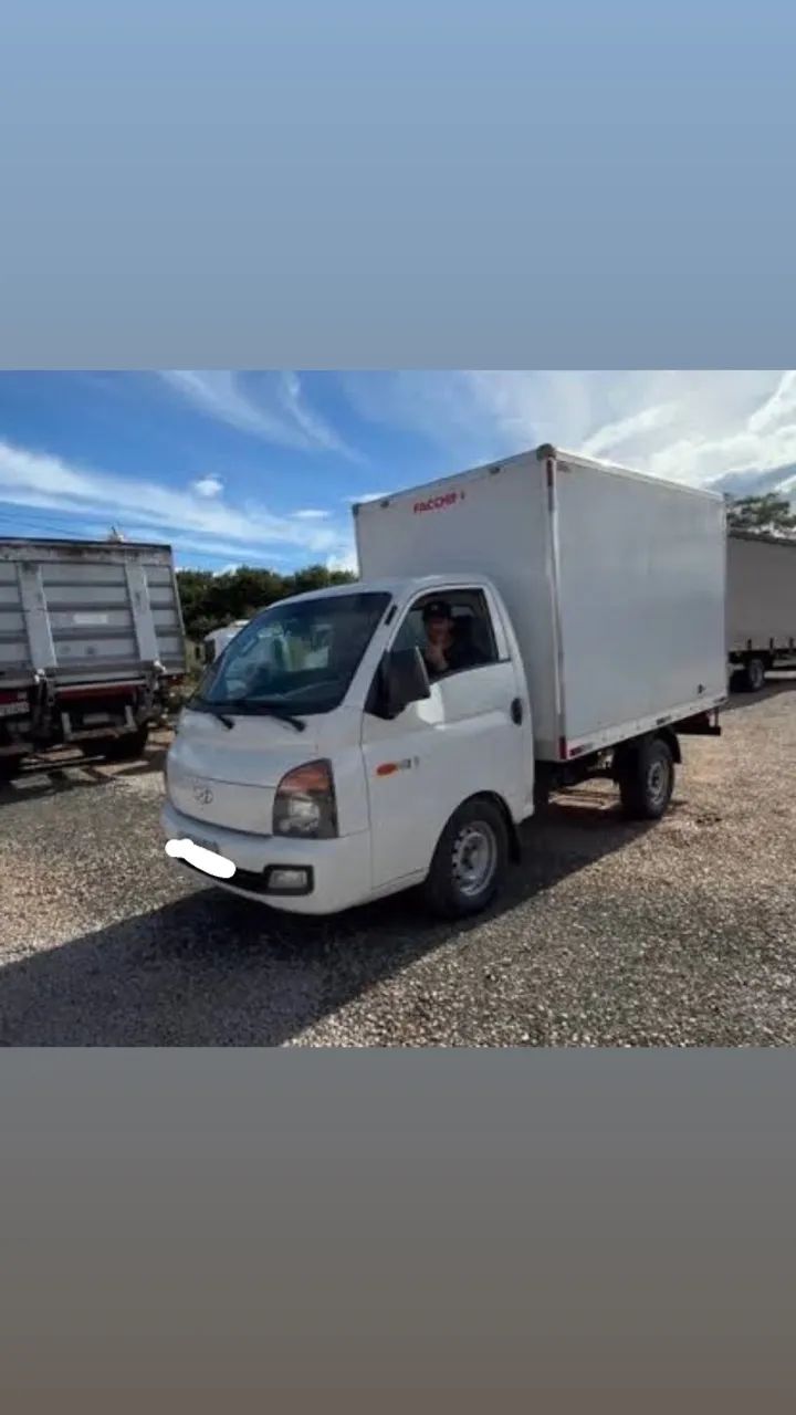 Frete com montagem de móveis (61) 99863/ 4471