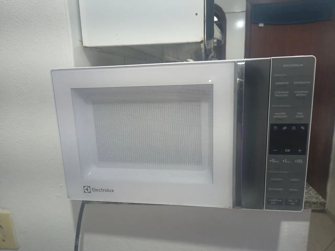 Microondas Electrolux 23l