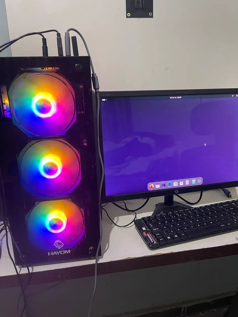 PC Gamer Completo Ryzen 5 5600GT + Monitor 24? Full HD