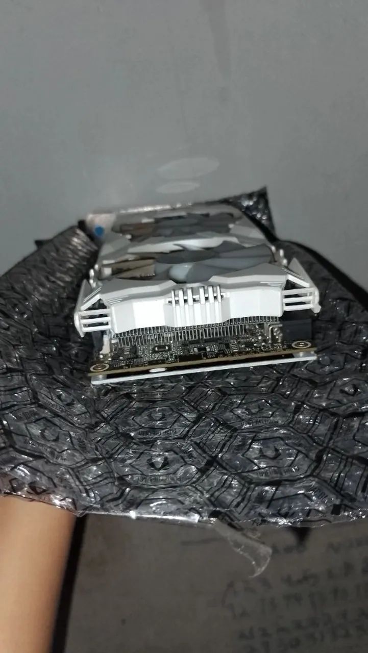 OBS NÃO FAÇO ENVIO GTX 1060 3GB GDDR5 <br>1080p <br>Clock boost de 1708 MHz<br>TDP de 120W - Foto 3