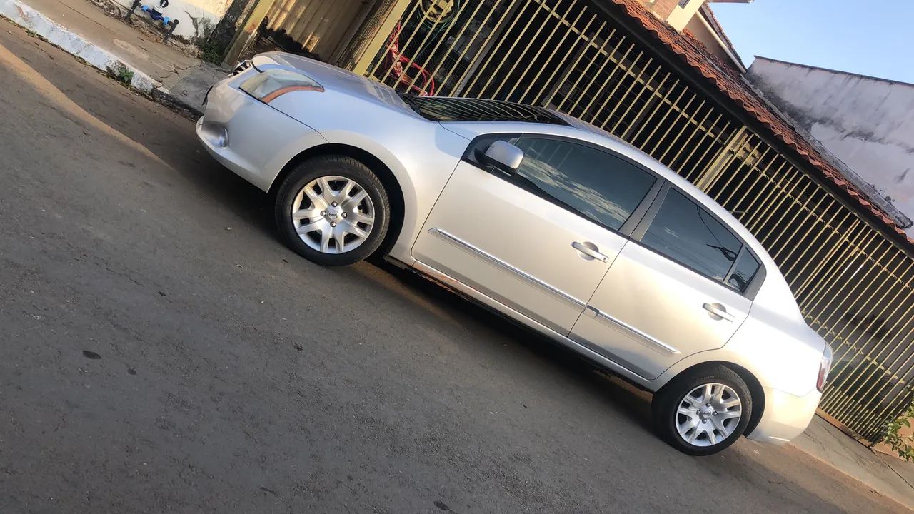 Nissan Sentra Sentra 2.0/ 2.0 Flex Fuel 16V Mec. 2013