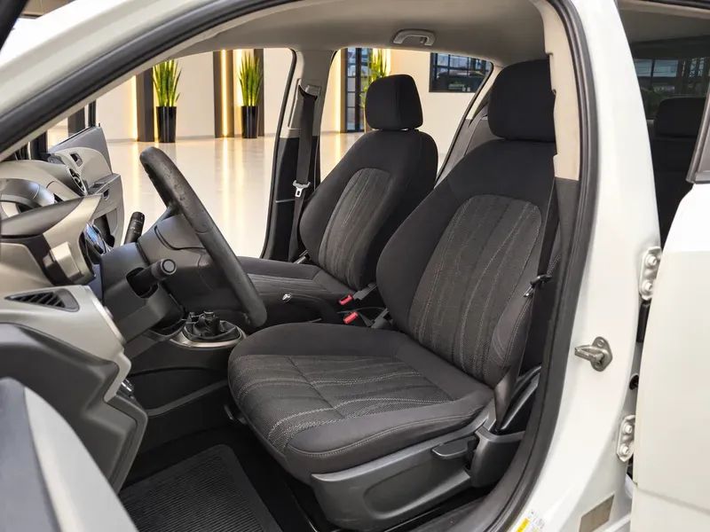 Chevrolet Sonic HB LT 1.6 16V FlexPower 5p Mec., foto 4 de 17