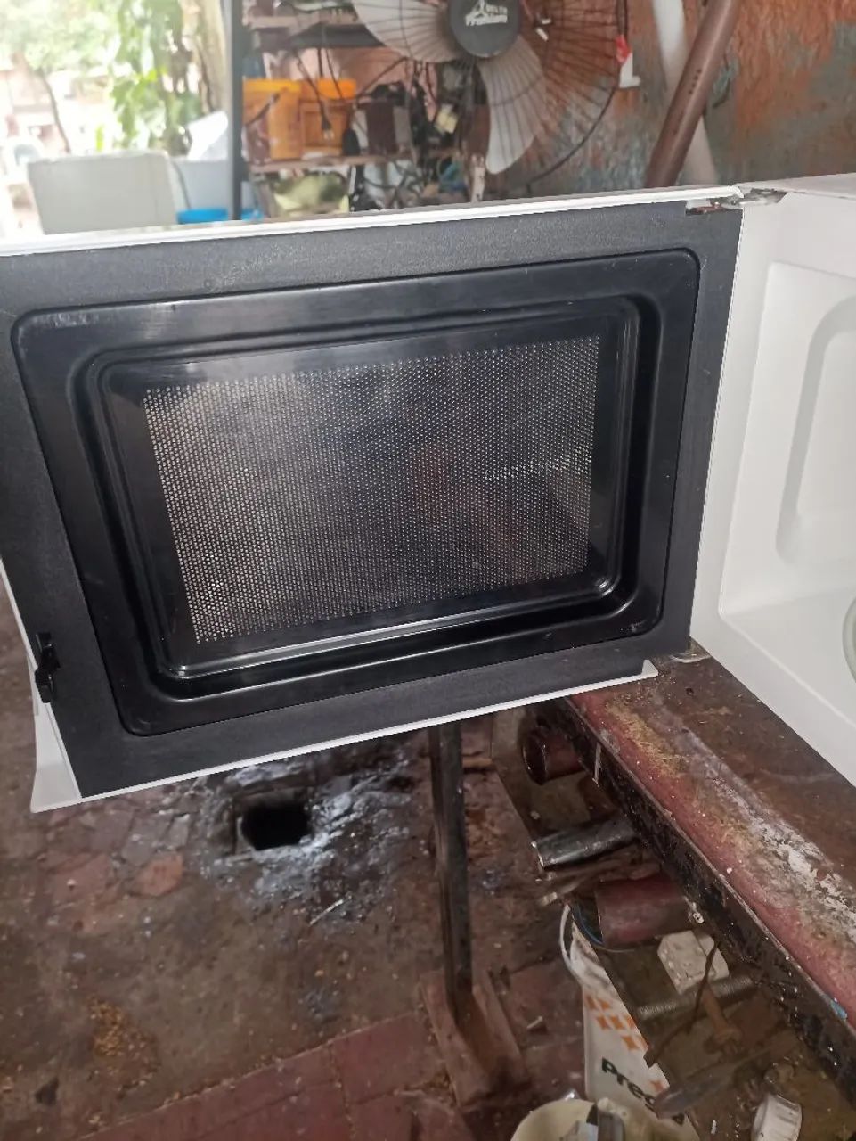 Microondas Eletrolux 21L 110v - Foto 3