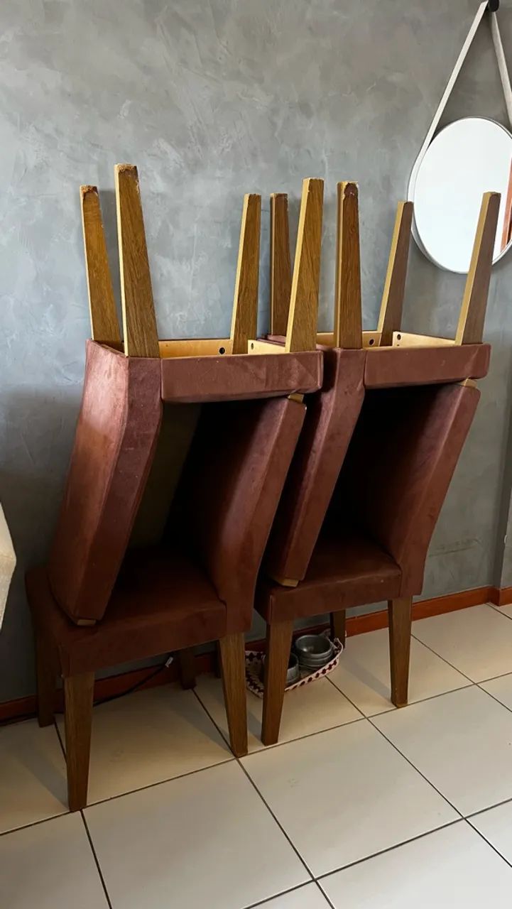 Cadeiras estofadas pra vender logo - Foto 4